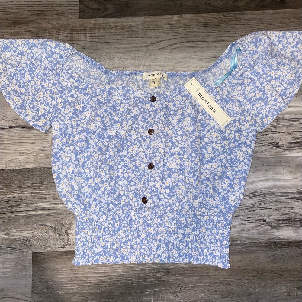 NWT monteau flower top